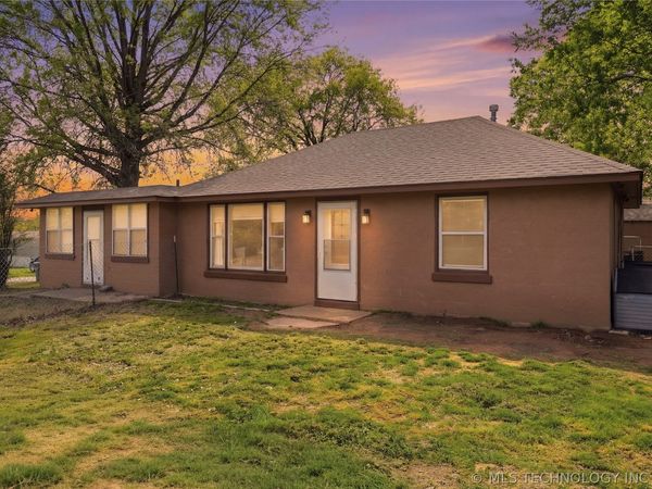 701 Garrison Ave, Fort Gibson, OK 74434