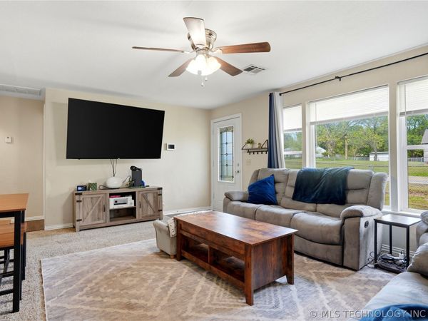 701 Garrison Ave, Fort Gibson, OK 74434