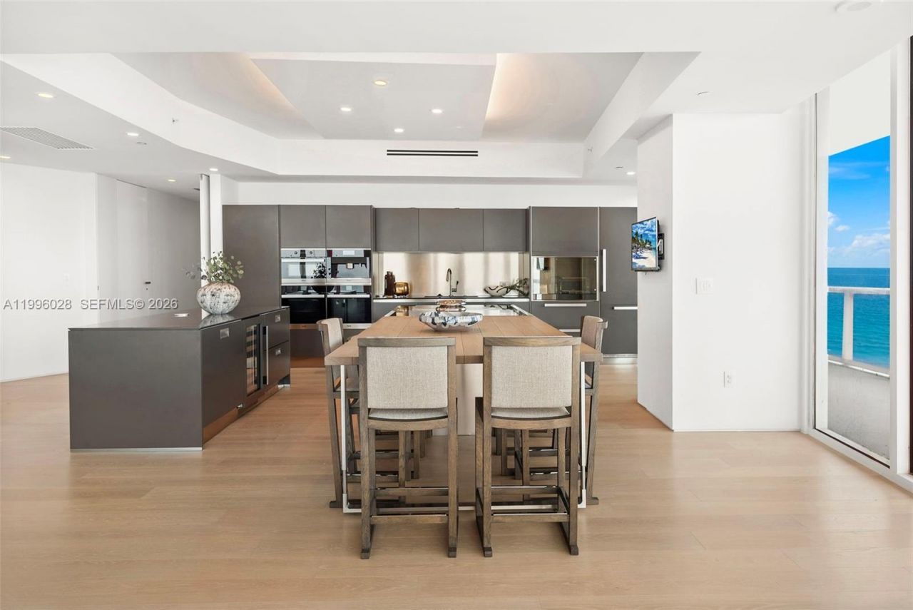 100 S Pointe Dr , Unit 1906/07, Miami Beach, FL 33139 Photo