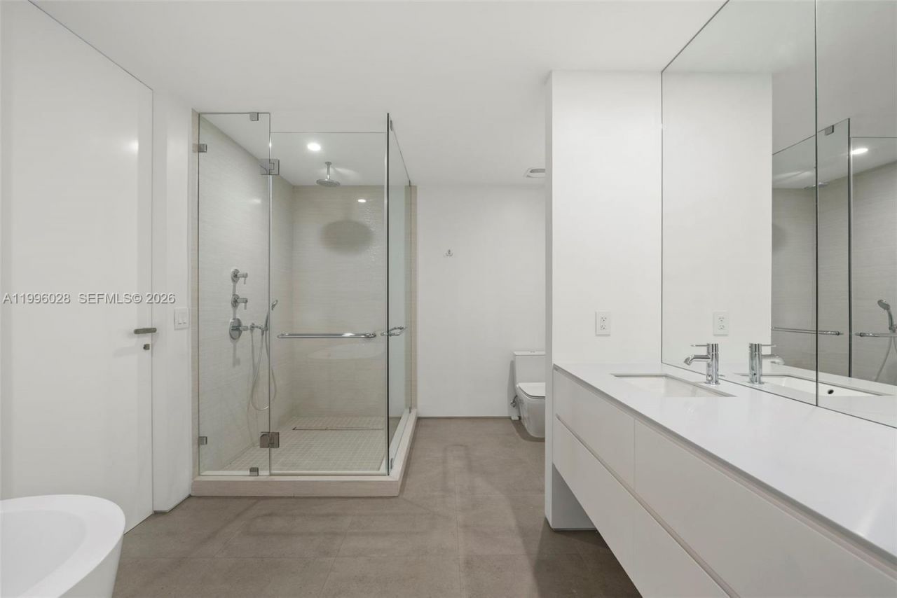 100 S Pointe Dr , Unit 1906/07, Miami Beach, FL 33139 Photo