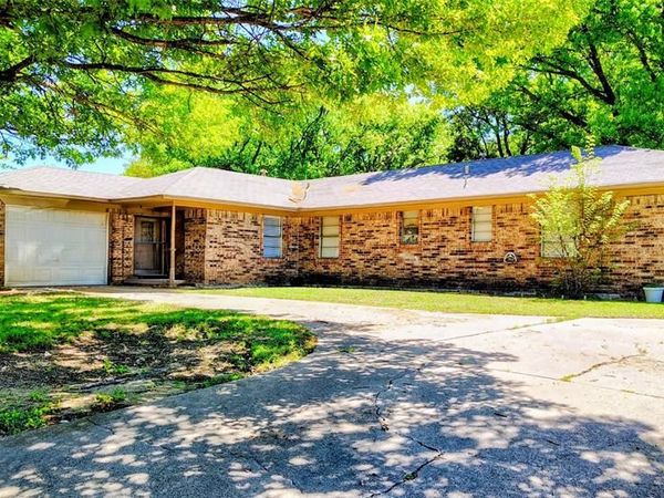 128 Campbell Street, DeSoto, TX 75115