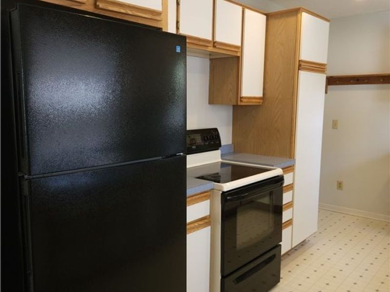 236 Tyler Avenue , Cuyahoga Falls, OH 44221 Photo 8