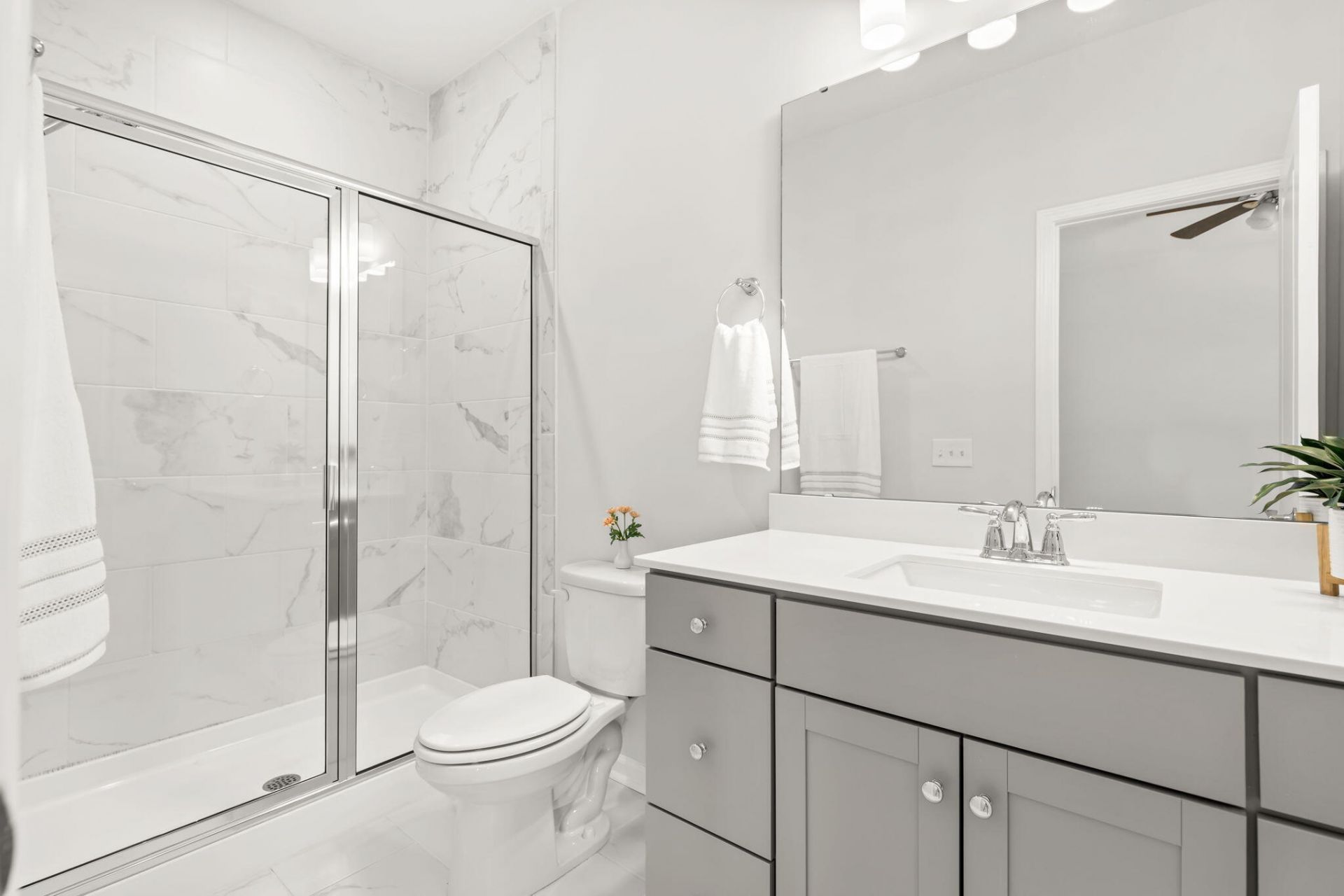 579 Blueway Avenue Photo 16