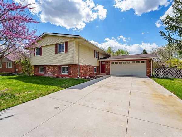 5055 Hahn Avenue, Mad River Township, OH 45324