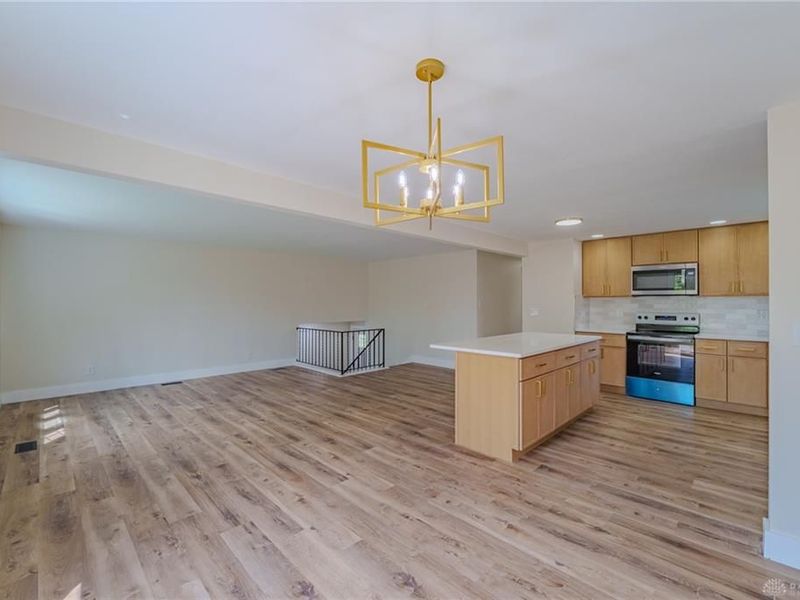 5055 Hahn Avenue, Mad River Township, OH 45324 Photo 10