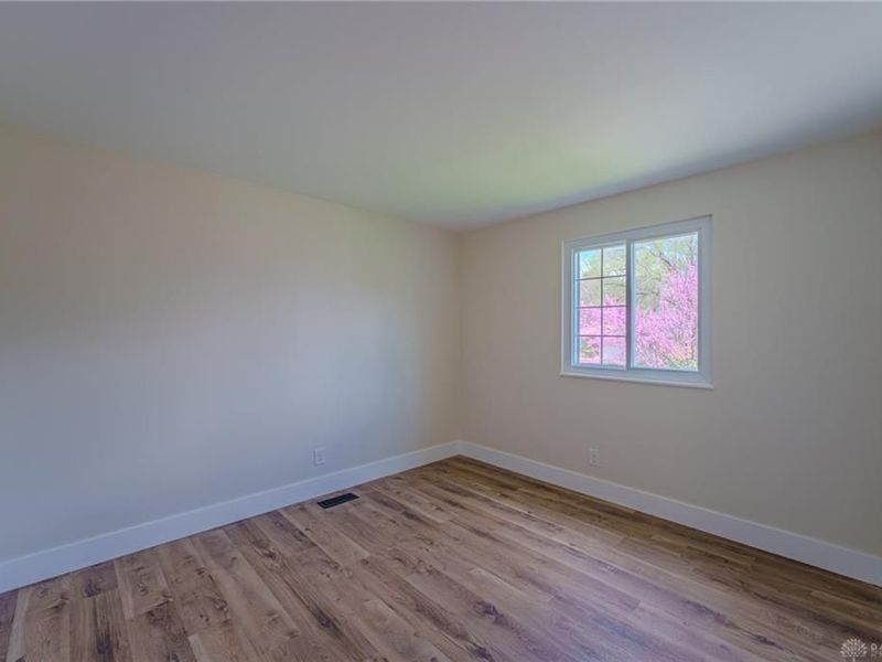 5055 Hahn Avenue, Mad River Township, OH 45324 Photo 25