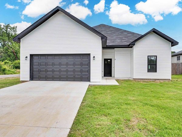 101 Montana Avenue, North Little Rock, AR 72118