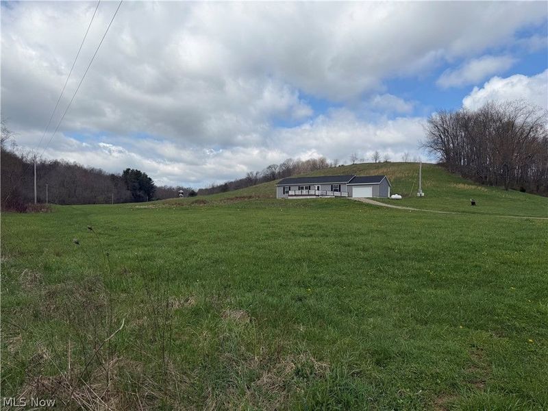 6995 Bill Johns Road, Newcomerstown, OH 43832 Photo 3