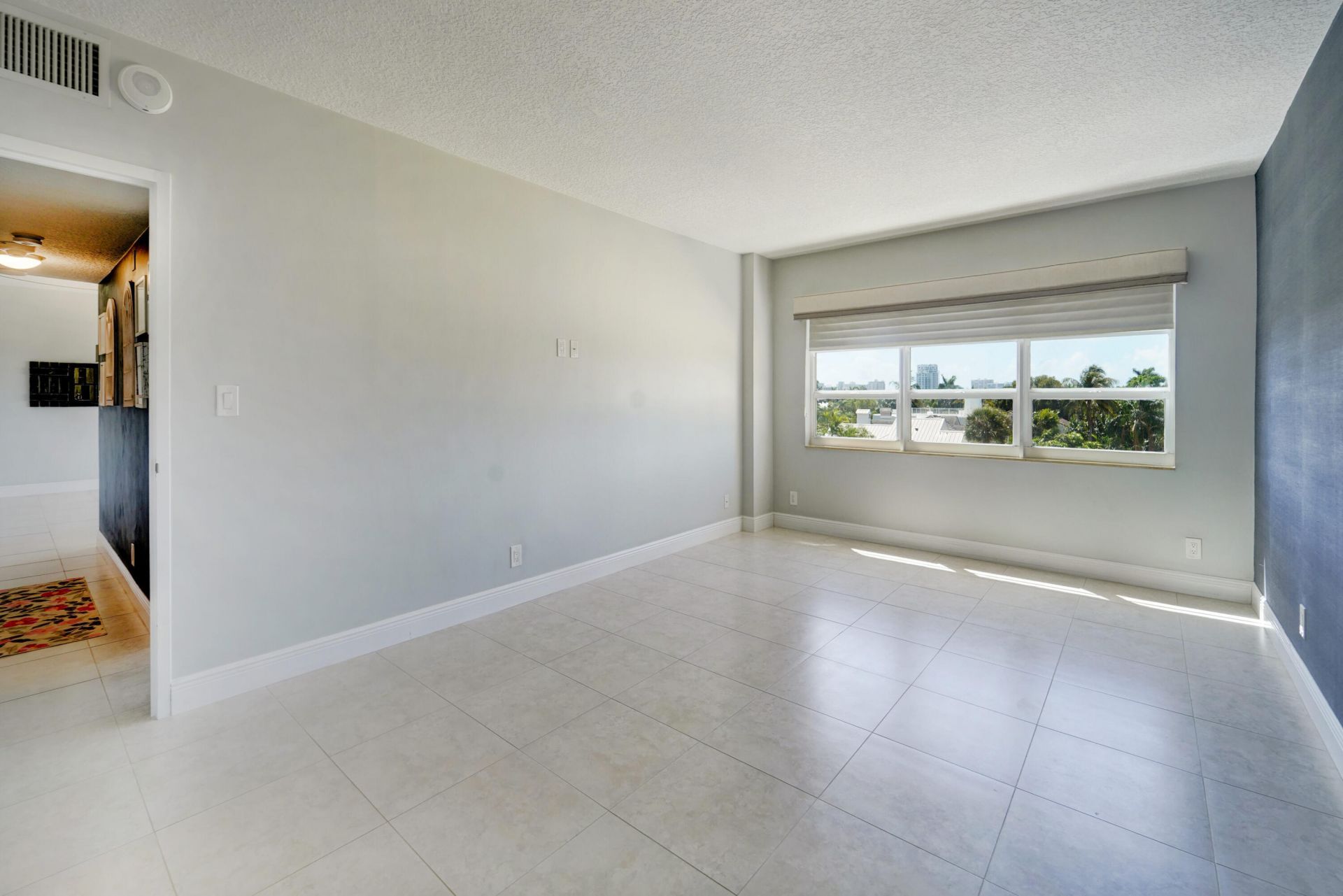 2500 E Las Olas Boulevard, Unit 403, Fort Lauderdale, FL 33301 Photo