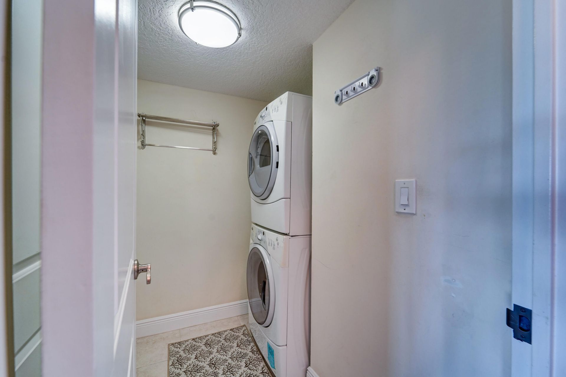 2500 E Las Olas Boulevard, Unit 403, Fort Lauderdale, FL 33301 Photo