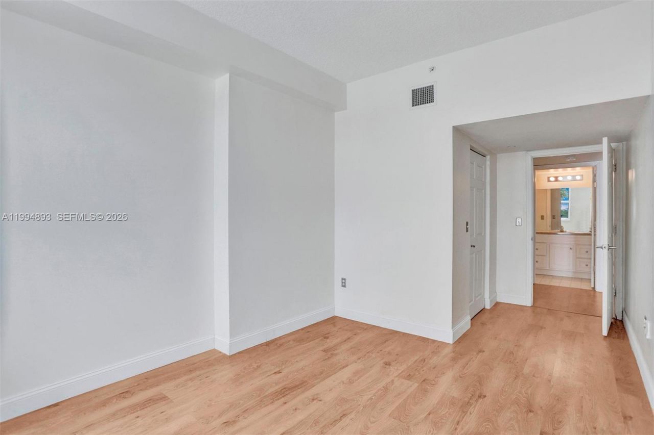 3000 Coral Way, Unit 412, Miami, FL 33145 Photo