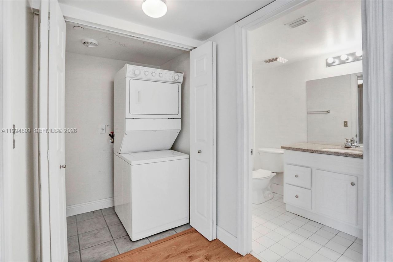 3000 Coral Way, Unit 412, Miami, FL 33145 Photo