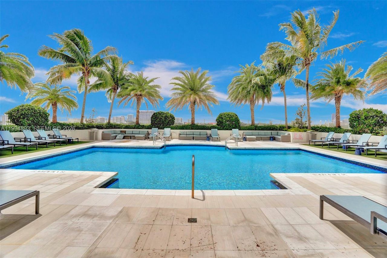 3000 Coral Way, Unit 412, Miami, FL 33145 Photo