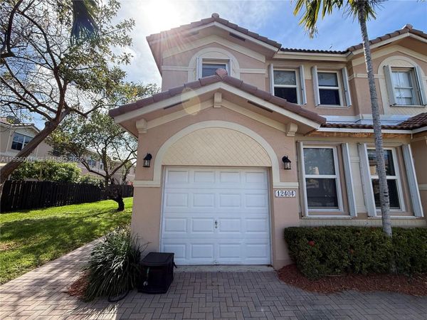 12404 SW 124th Path , Miami, FL 33186