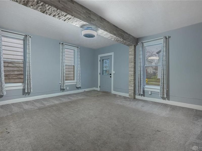 1041 Vine Street, Hamilton, OH 45011 Photo 2