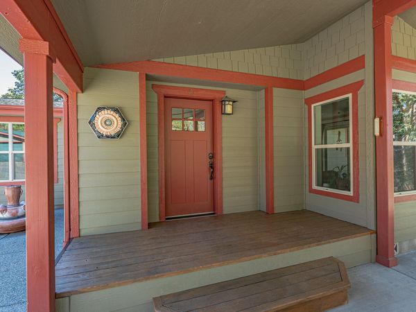 9449 Wagner Creek Road, Talent, OR 97540