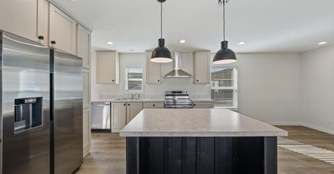 105 Fireman Row, Dayton, NV 89403 Photo