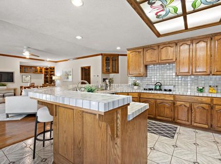 891 Shore Breeze Dr, Sacramento, CA 95831 Photo