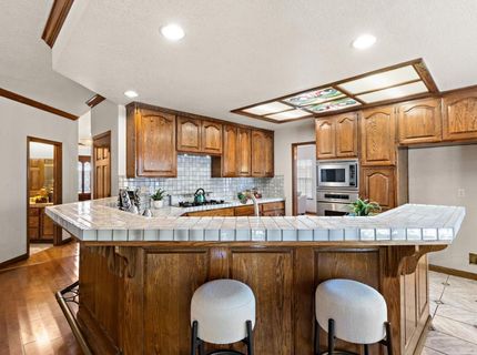 891 Shore Breeze Dr, Sacramento, CA 95831 Photo