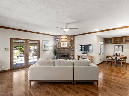 891 Shore Breeze Dr, Sacramento, CA 95831 Photo