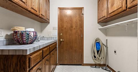 891 Shore Breeze Dr, Sacramento, CA 95831 Photo