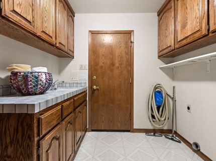 891 Shore Breeze Dr, Sacramento, CA 95831 Photo