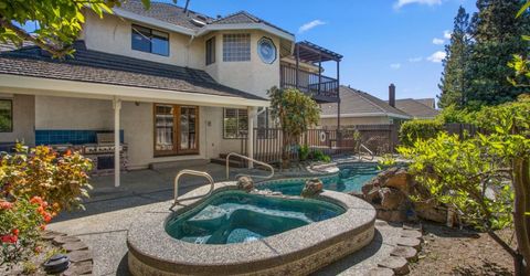 891 Shore Breeze Dr, Sacramento, CA 95831 Photo