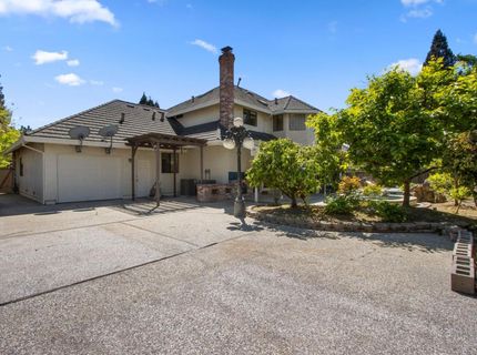 891 Shore Breeze Dr, Sacramento, CA 95831 Photo