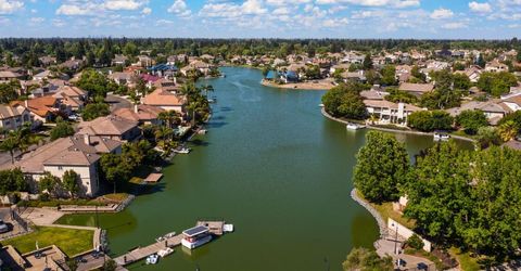 891 Shore Breeze Dr, Sacramento, CA 95831 Photo