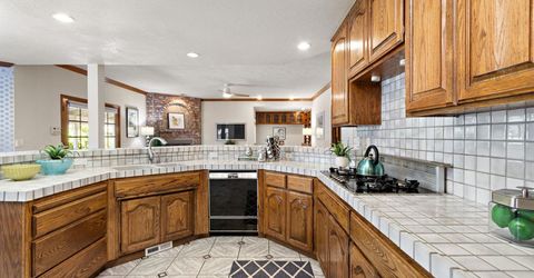 891 Shore Breeze Dr, Sacramento, CA 95831 Photo