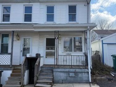 323 S GRAPE STREET, MT CARMEL, PA 17851