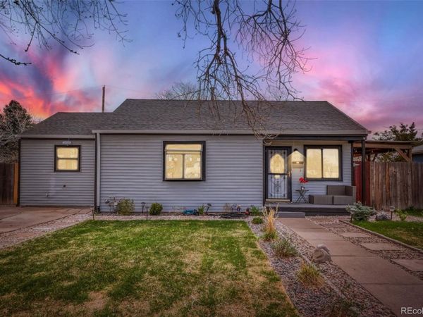 970 Nile Street, Aurora, CO 80010