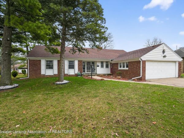 437 S Verlinden Avenue, Lansing, MI 48915