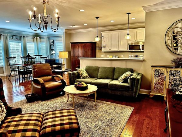 1605 S Cannon Blvd E, Unit 201, Shelbyville, TN 37160