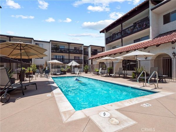 5334 Lindley Avenue, Unit 319, Encino, CA 91316