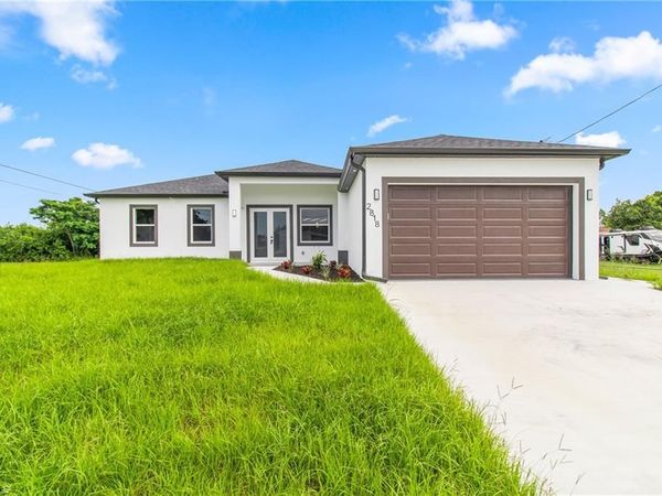2818 42nd ST SW, LEHIGH ACRES, FL 33976