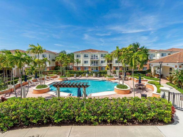 9901 Baywinds Boulevard, Unit 3202, West Palm Beach, FL 33411