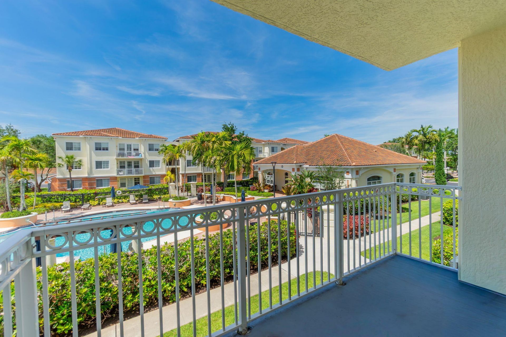 9901 Baywinds Boulevard, Unit 3202, West Palm Beach, FL 33411 Photo