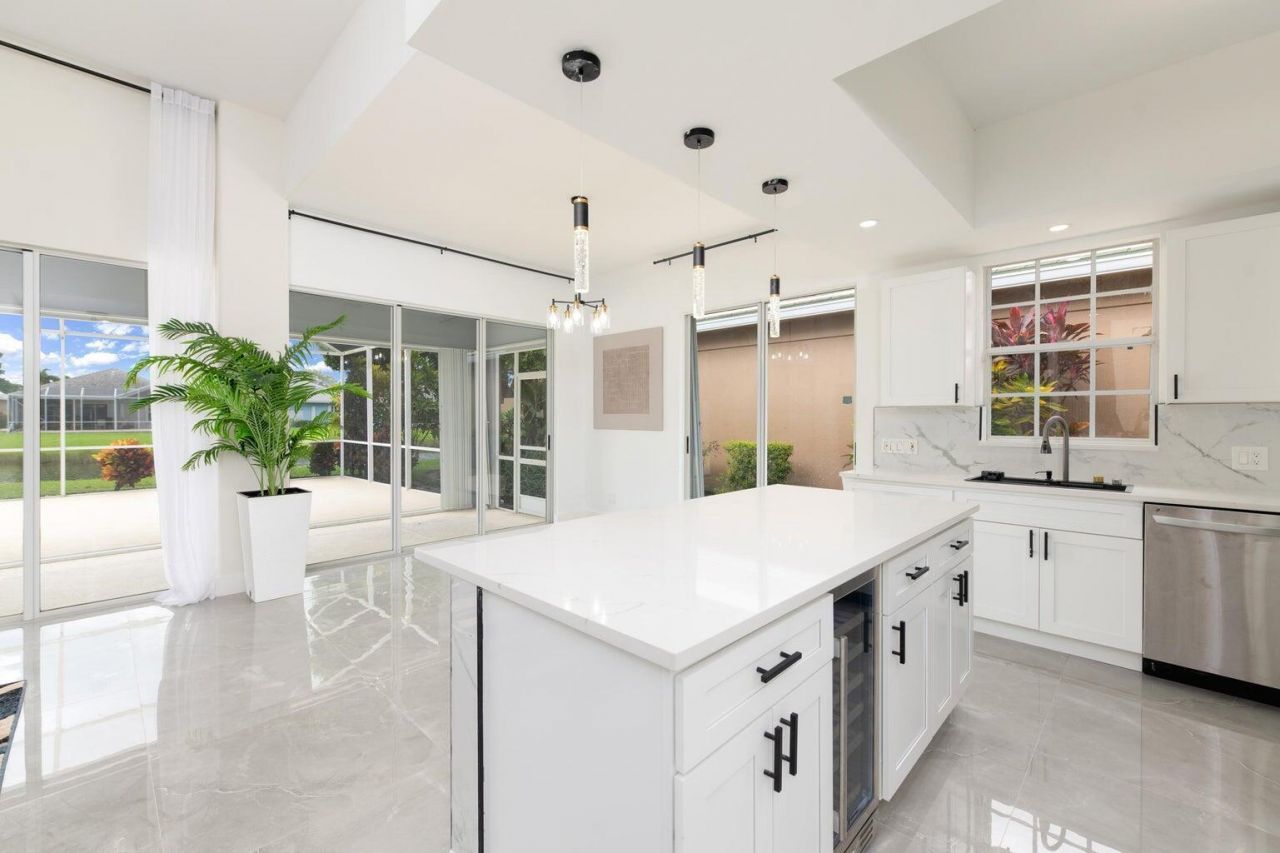 249 NW Bentley Circle, Port Saint Lucie, FL 34986 Photo