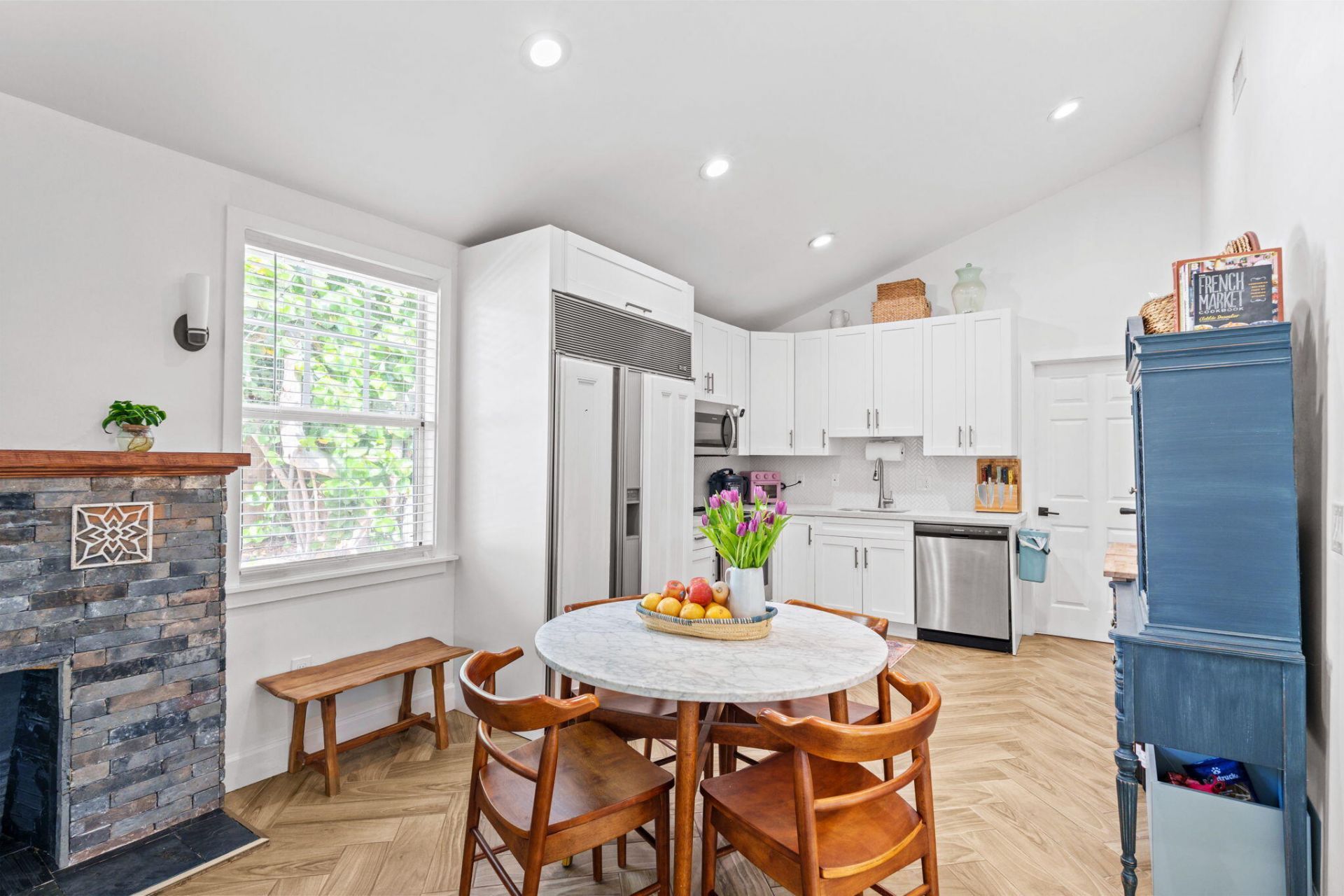 527 50th Street, West Palm Beach, FL 33407 Photo