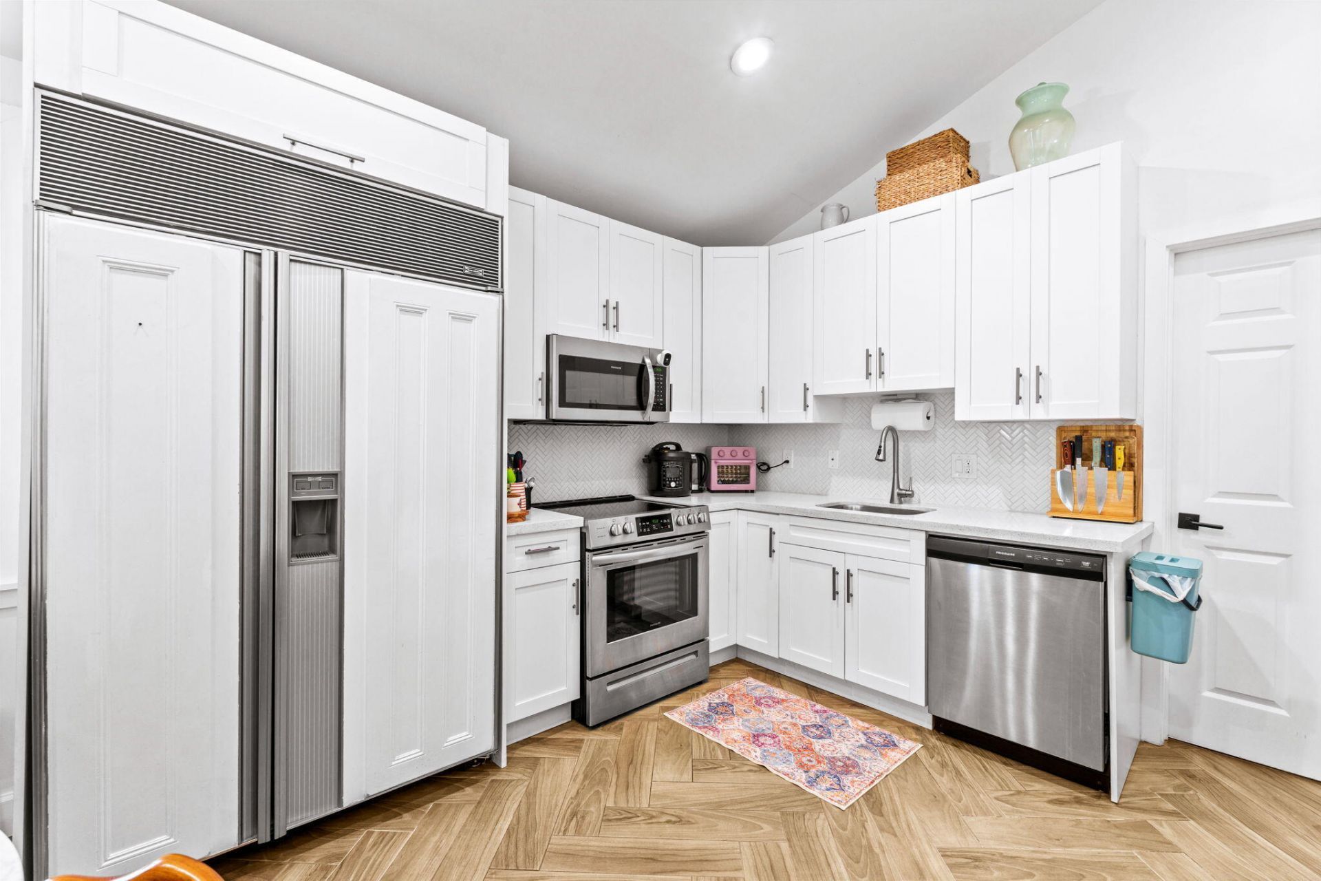 527 50th Street, West Palm Beach, FL 33407 Photo