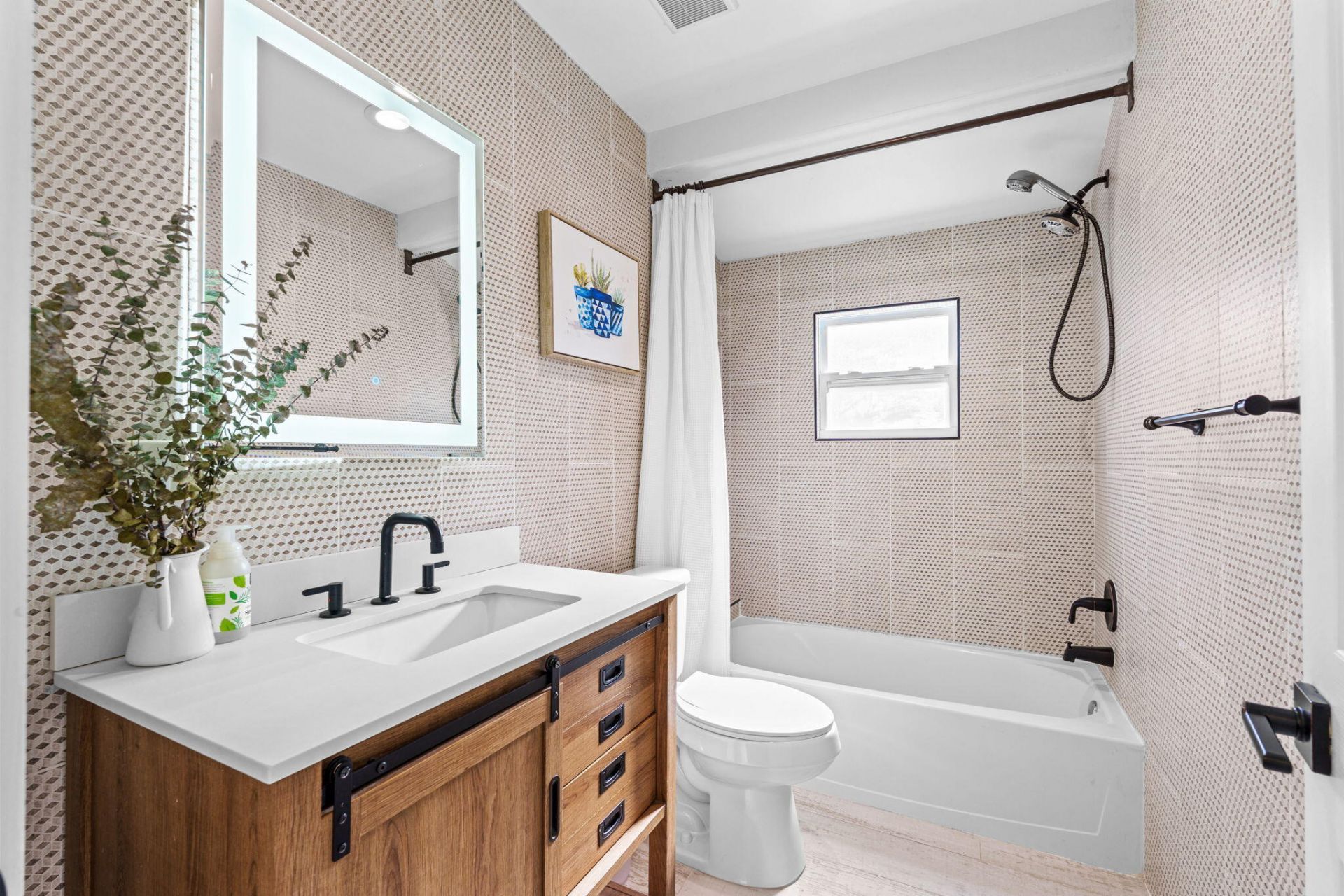 527 50th Street, West Palm Beach, FL 33407 Photo