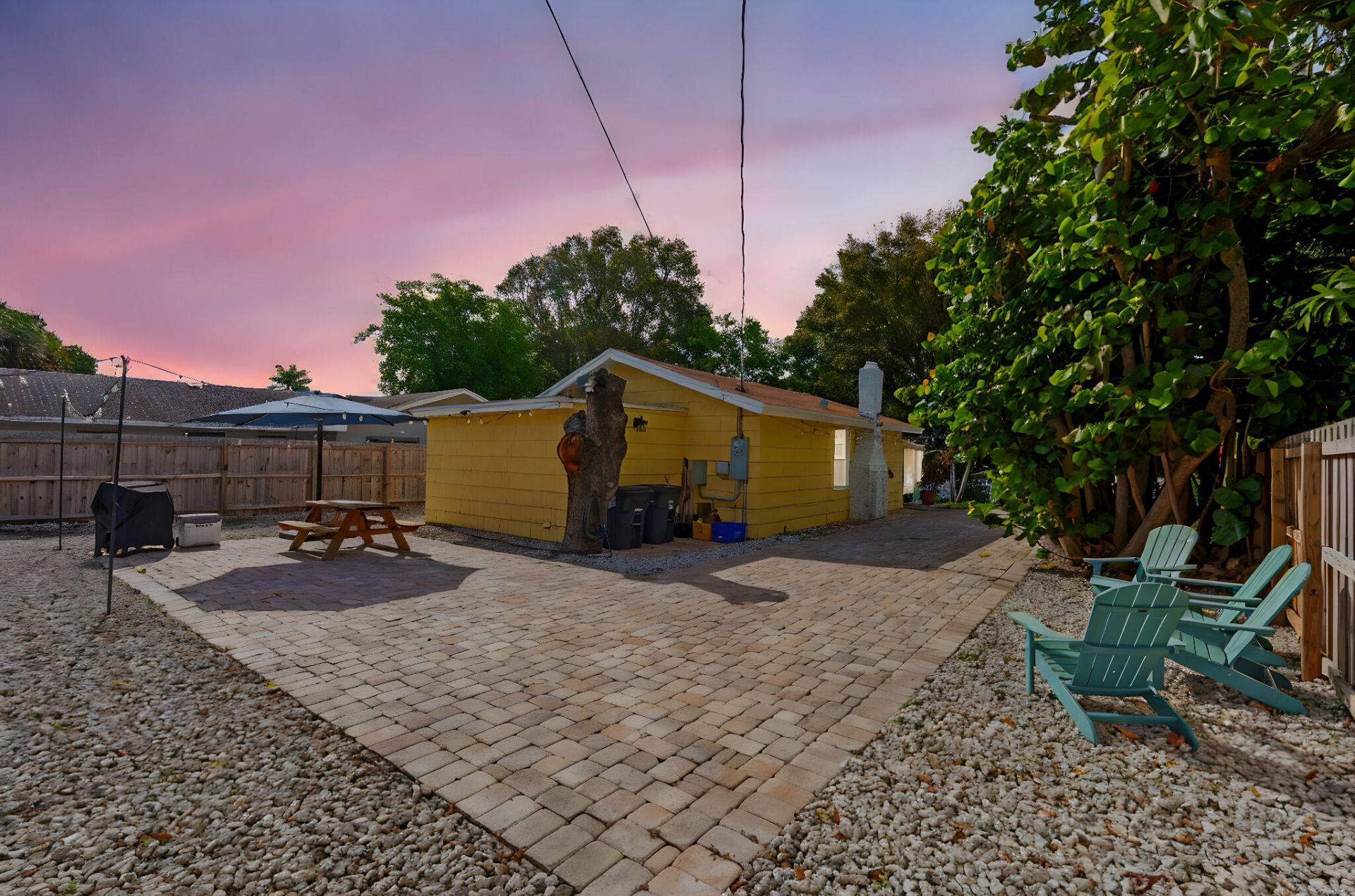 527 50th Street, West Palm Beach, FL 33407 Photo