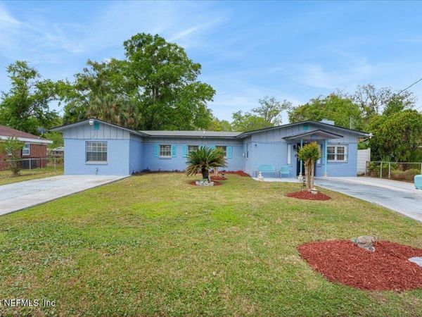 9716 DEVONSHIRE Boulevard, Jacksonville, FL 32208