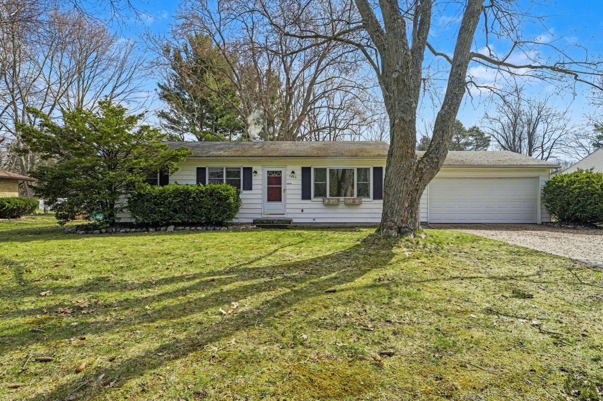 7033 S 12th Street, Portage, MI 49024 Main Photo