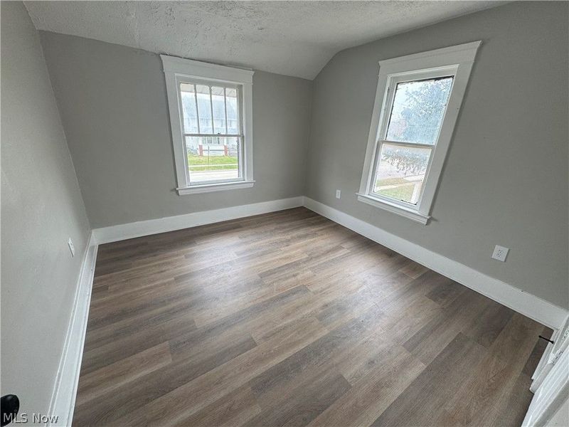 1046 W 21st Street, Lorain, OH 44052 Photo 9