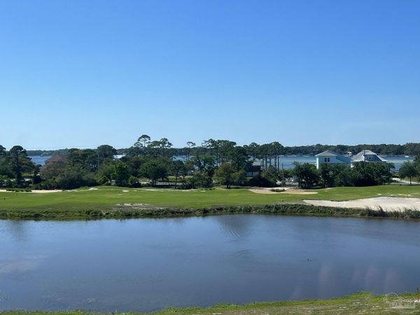 645 Lost Key Dr, Unit 405, Pensacola, FL 32507