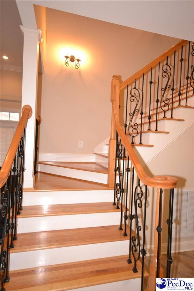 3032 Drakeshore Drive Photo 18