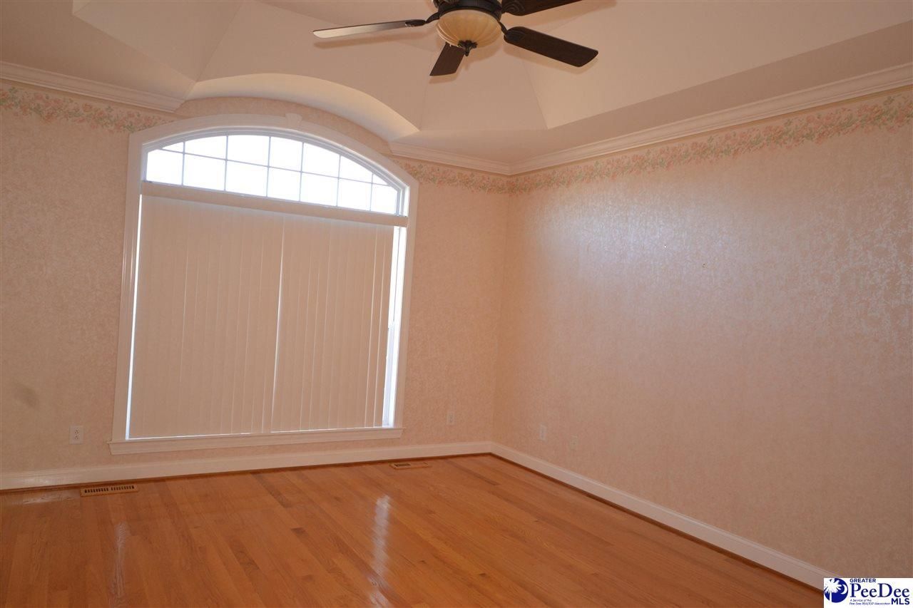 3032 Drakeshore Drive Photo 19