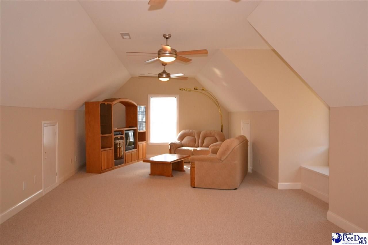 3032 Drakeshore Drive Photo 24